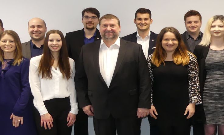 Geschäftsführer Jürgen Meinhart (Mitte) und sein Team. 
