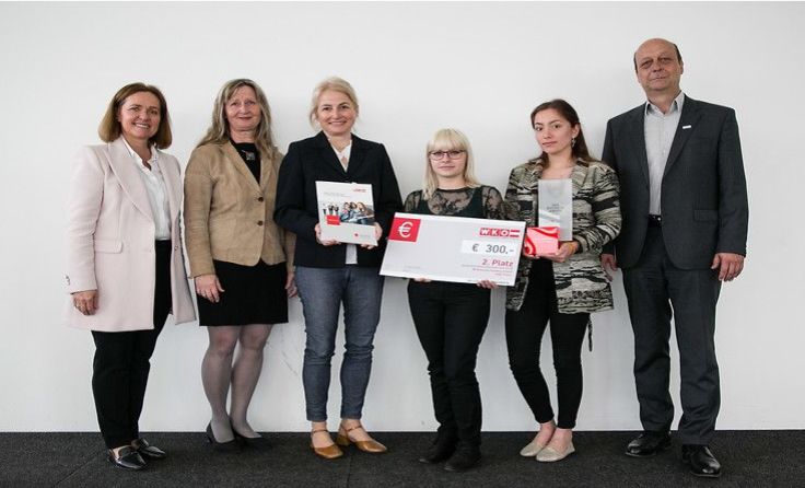 Die stolzen Preisträgerinnen Foto: cityfoto