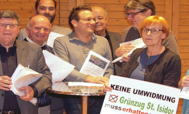 Der Vorstand der Bürgerinitiative „Grünzug St. Isidor“ Foto: Katstaller