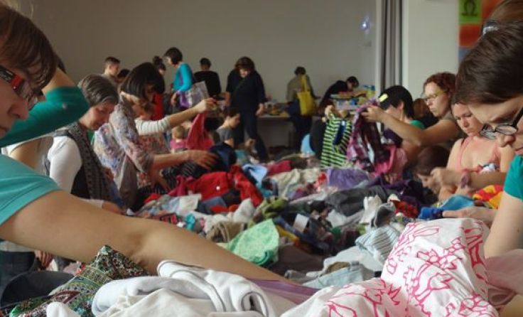 Kinderbekleidung, Spielsachen und Co suchen neue Besitzer