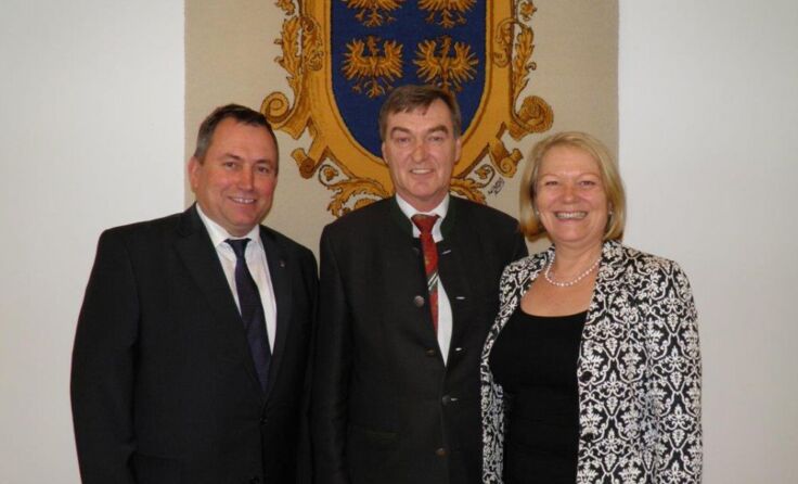 Bürgermeister Bernhard Karnthaler, Ernst Anzeletti, Vizebürgermeisterin Heide Lamberg
