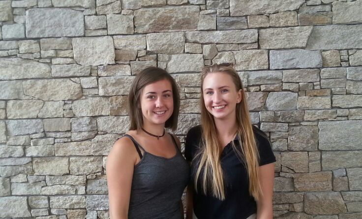 Geschäftsführerin Martha Schoissengeyer mit Obfrau Lena Kieleithner (v.l.n.r.)