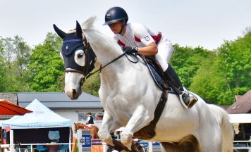 Großes Muttertags Springturnier in Ottnang