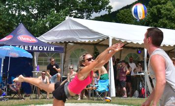 Spannende Matches auf heißem Sand in Ottnang