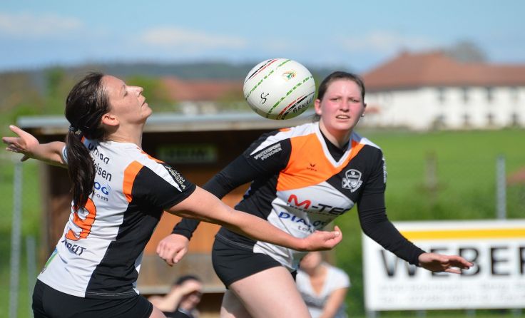 Auch Karin Azesberger und Viktoria Neumüller sind kommende Saison wieder dabei. Foto: Lindorfer