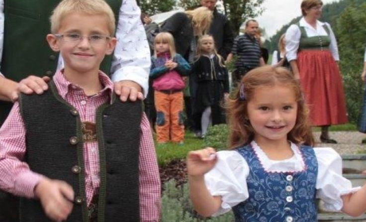 Jeder kann ungenutzte Tracht spenden.