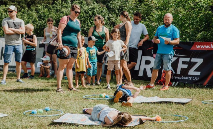 Über 130 Teilnehmer machten bei der Kinderolympiade mit. (Foto: Martin Petz jun.)