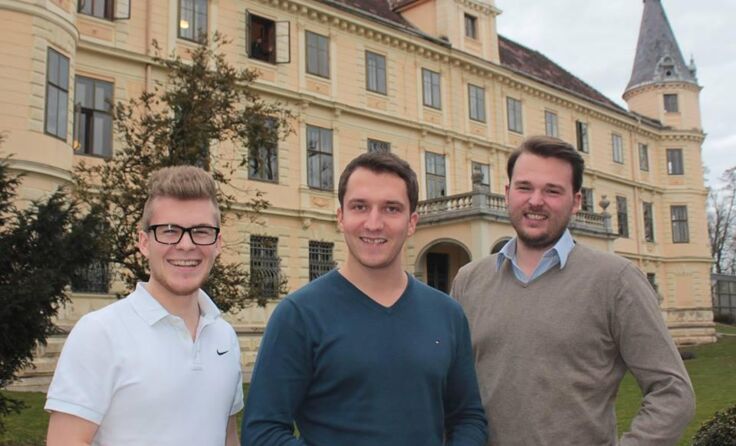 Foto (Laresser) v.l.n.r.: Vbgm. Dominik Danner, JVP-BO GR Gerald Weilbuchner, JVP-Obm. Paul Kobencic
