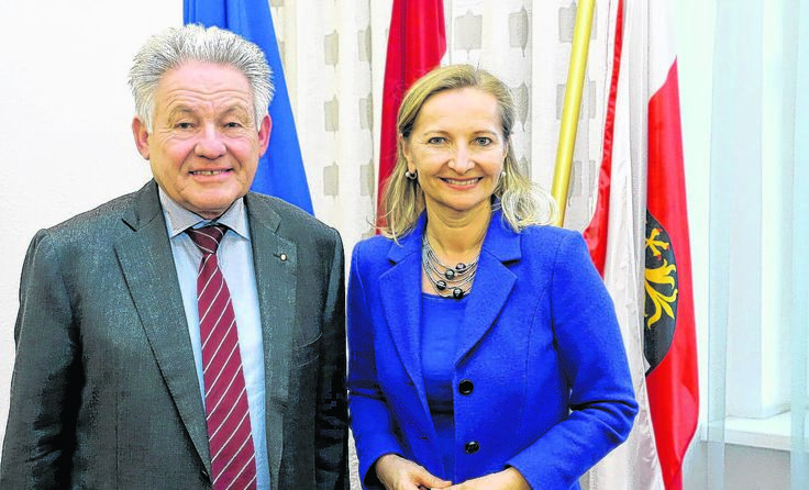 Landeshauptmann Josef Pühringer und Ulrike Rabmer-Koller Foto: Land OÖ/Stinglmayr