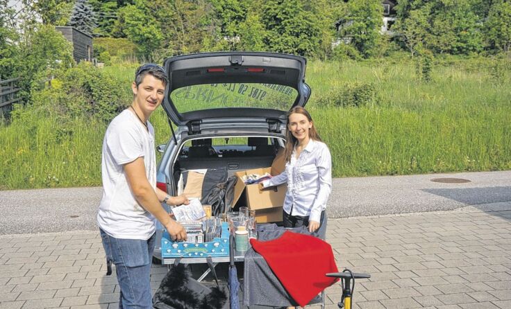 Kleine und feine Sachen gibt es beim Flohmarkt zu erstehen. Foto: Wöss