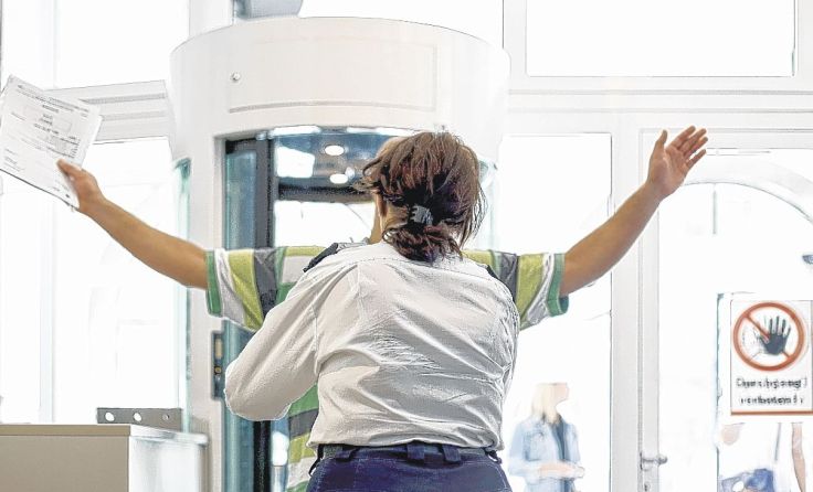 Sicherheitskontrollen bei Gericht sind jedenfalls notwendig. Foto: Weihbold