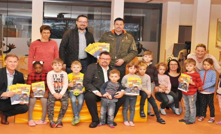 Die Politiker im Kindergarten St. Ägidius.Foto: Gemeinde Engerwitzdorf