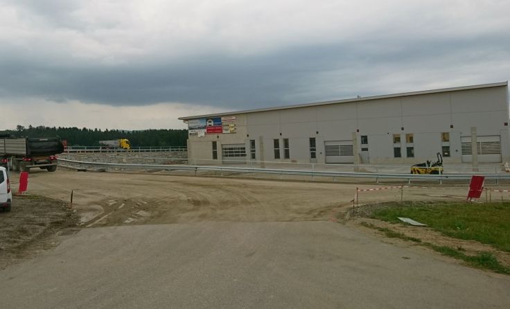 Die Firma Biohort baut ihren Standort in Herzogsdorf ständig aus. Foto: Gemeinde