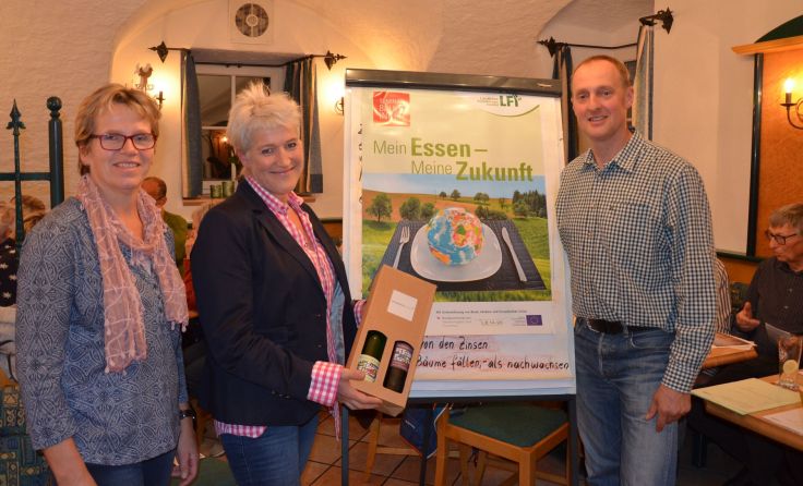 Irmtraud Konczalla, Maria Magdalena Mehringer und Johann ZaunerFoto: Landleben Walding
