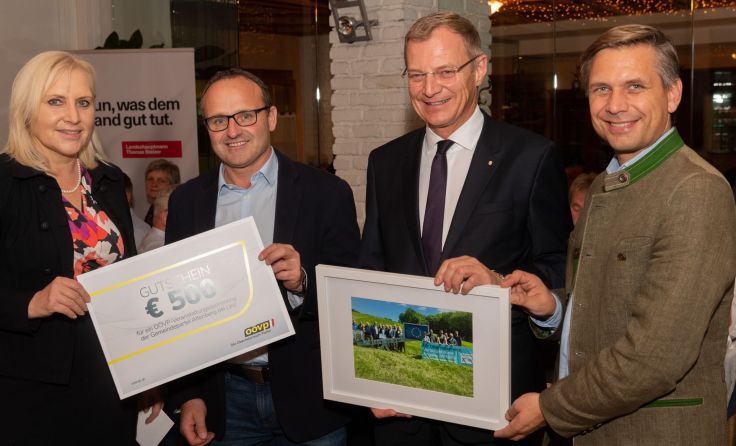 Angelika Winzig, Peter Landl, Thomas Stelzer und Wolfgang Hattmannsdorfer Foto: OÖVP