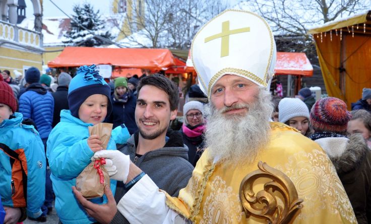 Der Nikolaus kommt. Foto: Gerhard Weindl