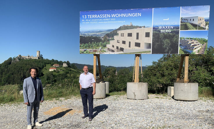 Architekt Vinzenz Naderer und Bürgermeister Josef Rathgeb. (Foto: Gemeinde)
