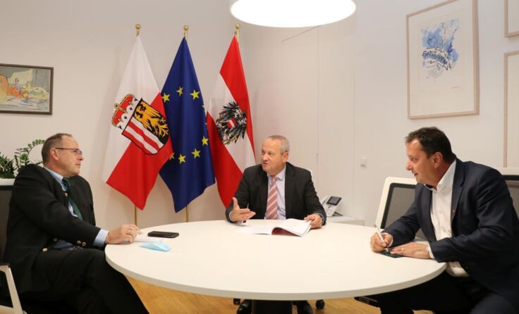 Josef Rathgeb, Wolfgang Stanek und Anton Froschauer. (Foto: Land OÖ)