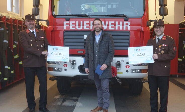 Manfred Leitner, Philipp Scheibenreif und Bernhard Pichler. (Foto: FF Oberbairing)