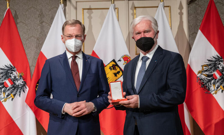 Landehauptmann Thomas Stelzer und Franz Allerstorfer. (Foto: Land OÖ)