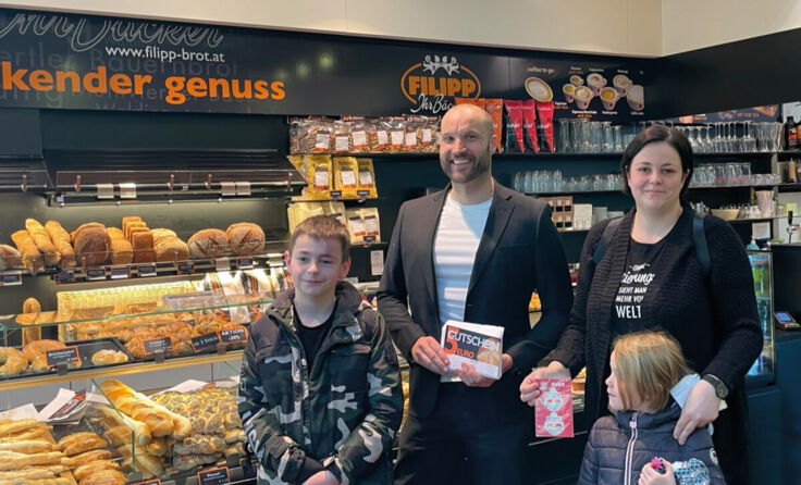 Die Familie Winkler mit dem kleinen Jonas freuen sich über die Hilfe. (Foto: privat)
