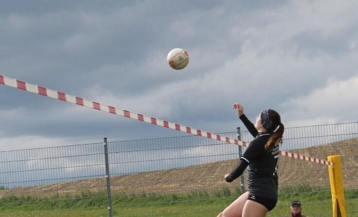 Die Faustballerinnen aus Reichenthal wollen wieder in die erste Liga. (Foto: Faustball Reichenthal)