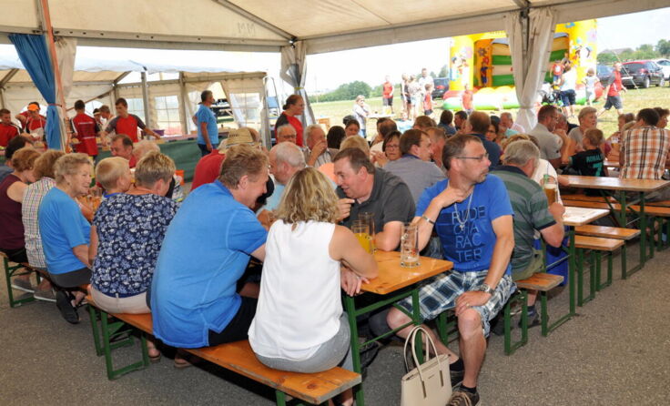Geselligkeit ist angesagt. (Foto: FF Herzogsdorf)