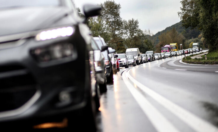 Mitfahrplattformen könnten die Anzahl von Staus reduzieren. (Foto: Weihbold)
