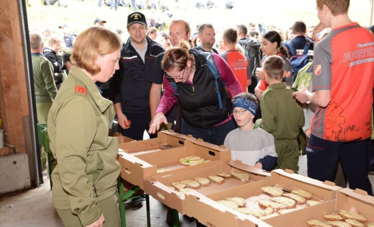 Eine Wanderung macht hungrig. (Foto: Bretterbauer)