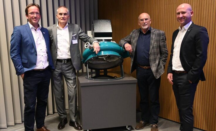 Bürgermeister David Allerstorfer (rechts) mit Wirtschaftsvertretern. (Foto: Albert Mikovits)