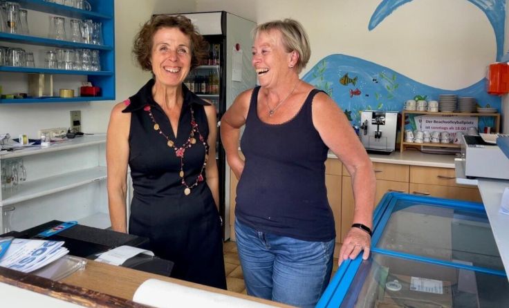 Gute Stimmung bei den Betreibern des Freibadbuffets. (Foto: Enzenhofer)