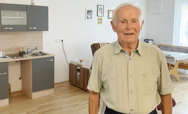 Josef Schürz, Mieter im Vitalen Wohnen (Foto: FraGes Holding GmbH)