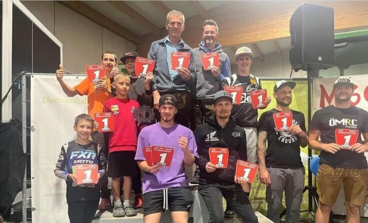 Die OÖ Motocross Cup Gesamtsieger 2023 sowie OÖ Motocross Landesmeister. (Foto: OÖ Motocross Cup)