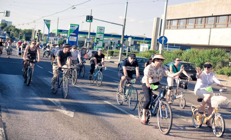 14 Kilometer legten die Teilnehmer der Radparade zurück. Fotos: Johannes Graf 