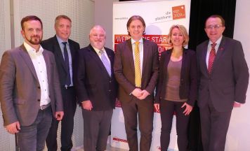Dominik Mesner folgt Josef Wildburger als Obmann der Plattform 2020 nach