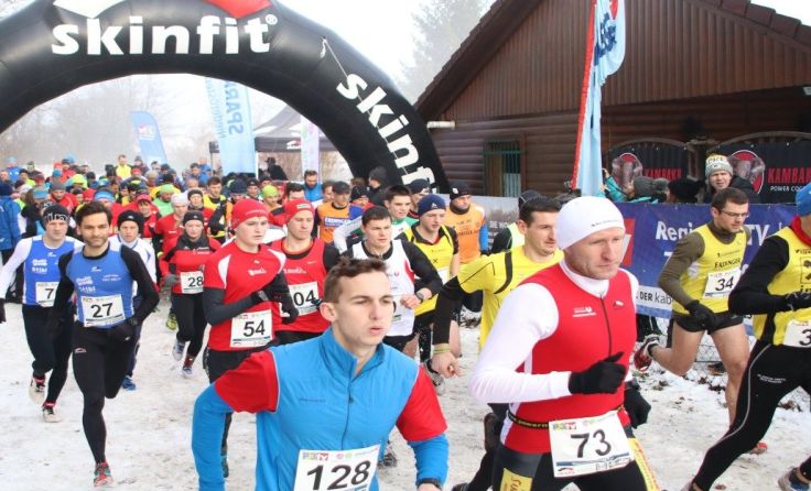 Der Start des Hauptlaufs über 5,55 Kilometer Foto: www.crosscup.at/Maria Schütz