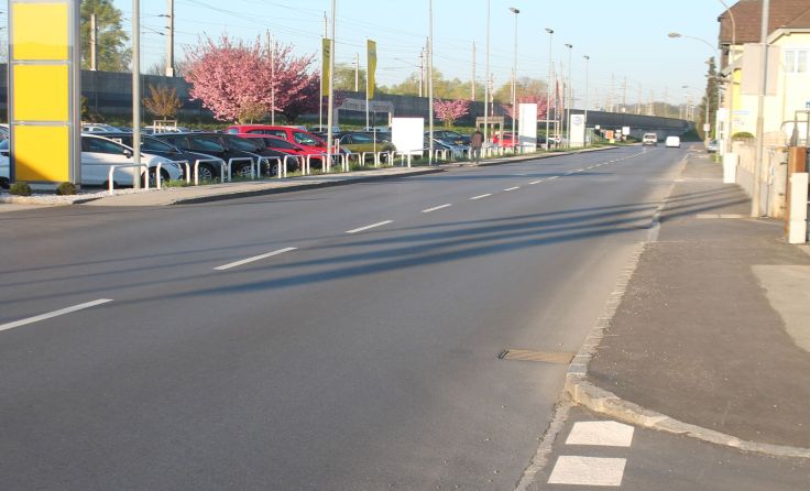 Die Waidhofnerstraße wird angeblich manchmal als Rennstrecke missbraucht. Foto: Thomas Lettner