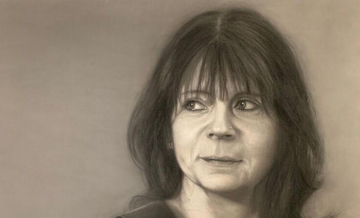 Selbstporträt von Brigitte Rauecker, die im Schloss Tillysburg ausstellt. (Foto: Rauecker)