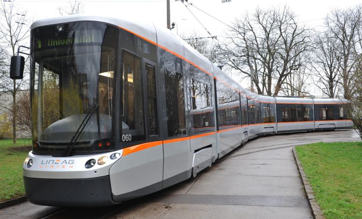 Beispielhaft ist unter anderem die WLAN-Technologie für alle Straßenbahnen in Linz. Foto: Linz AG