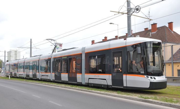 Auch die Straßenbahnlinie 3 auf das Harter Plateau ist vom Ferienfahrplan betroffen. Foto: Linz AG