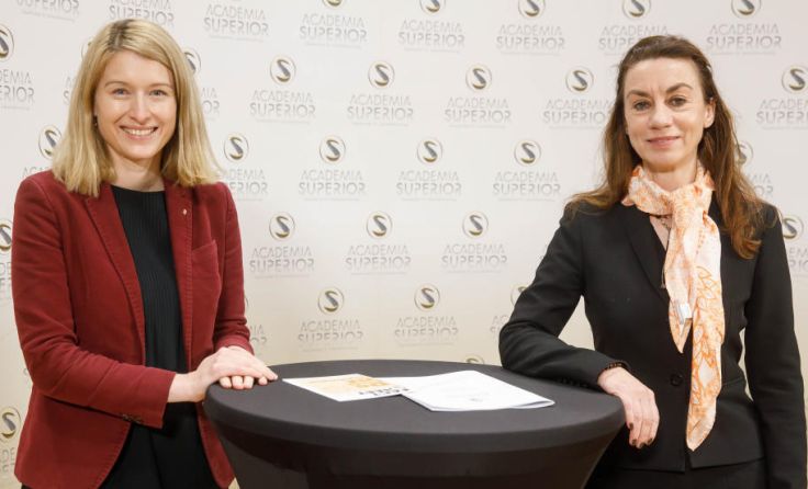 Christine Haberlander und Stefanie Auer (Foto: Academia Superior/Wakolbinger)