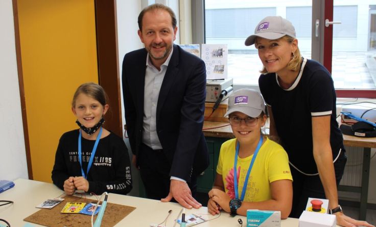 Bernhard Baier besuchte die Kinder beim Digital Mile Camp 2021. (Foto: Die Linzer Volkspartei)