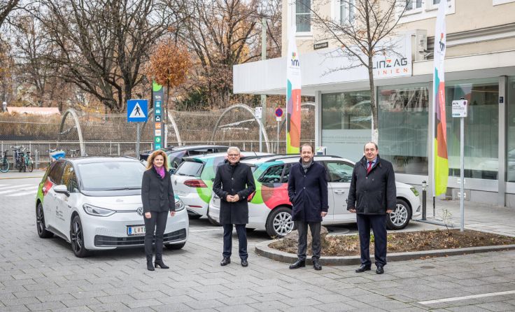 Bei der Eröffnung des neuen Standortes (Foto: Linz AG/fotokerschi.at/Bayer)