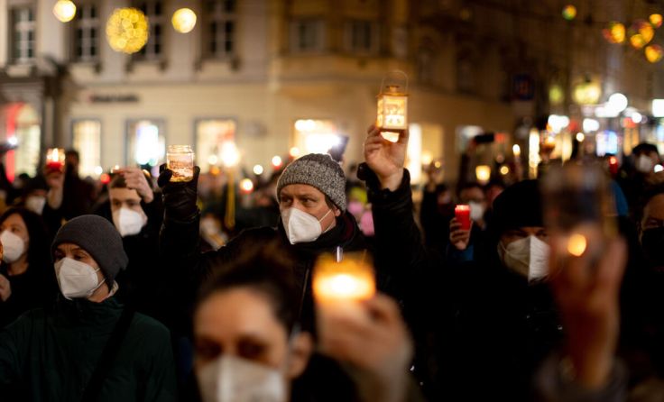 Ein Menschenmeer setzten in Linz ein Zeichen für den Zusammenhalt. (Foto: Tom Mesic)