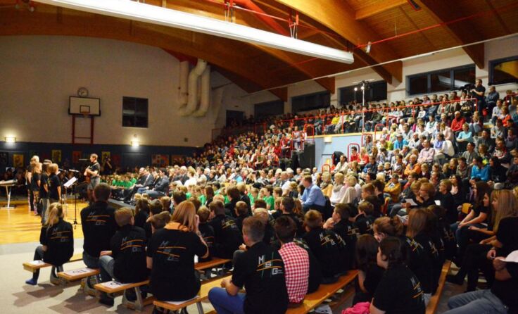 den letzten Platz gefüllt - die Sporthalle Groß Gerungs.Fotos: KaPri