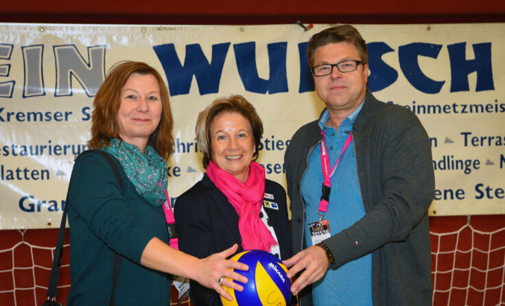 Die Patronanz übernahm die Firma Steinmetzmeister Wunsch aus Zwettl. Fotos: URW