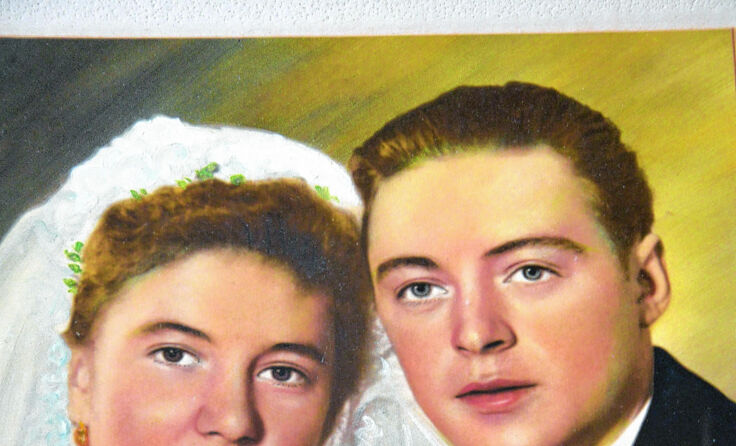 Rosina und Emmerich Raffelseder bei ihrer Hochzeit am 25. Oktober 1953.