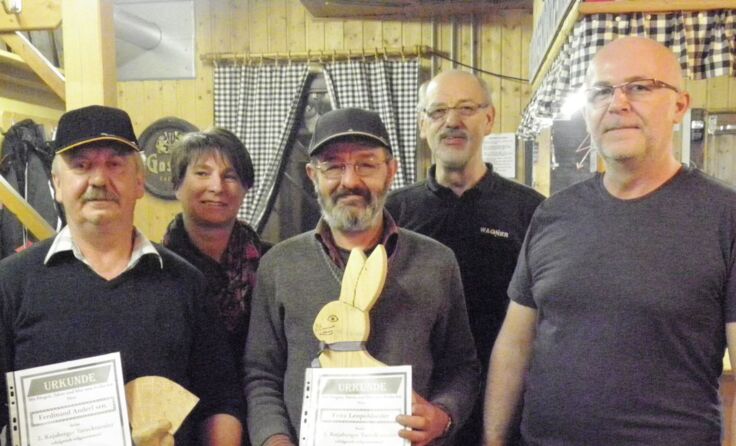 Stolzer Gewinner ist Ferdinand Anderl sen., Platz zwei belegte Friedrich Leopoldseder. Fotos: zVg 