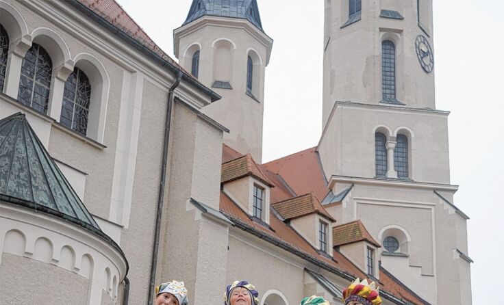 Die Sternsinger dürfen zu Recht stolz sein auf das tolle Spendenergebnis. Foto: W. Zarl
