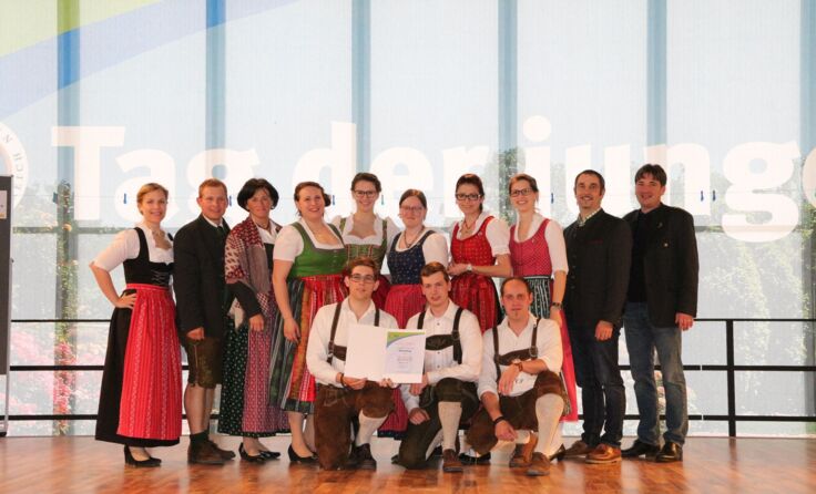 Die Landjugend Volkstanzgruppe Allentsteig im schönen Ambiente der Garten Tulln. Fotos: zVg LJ
